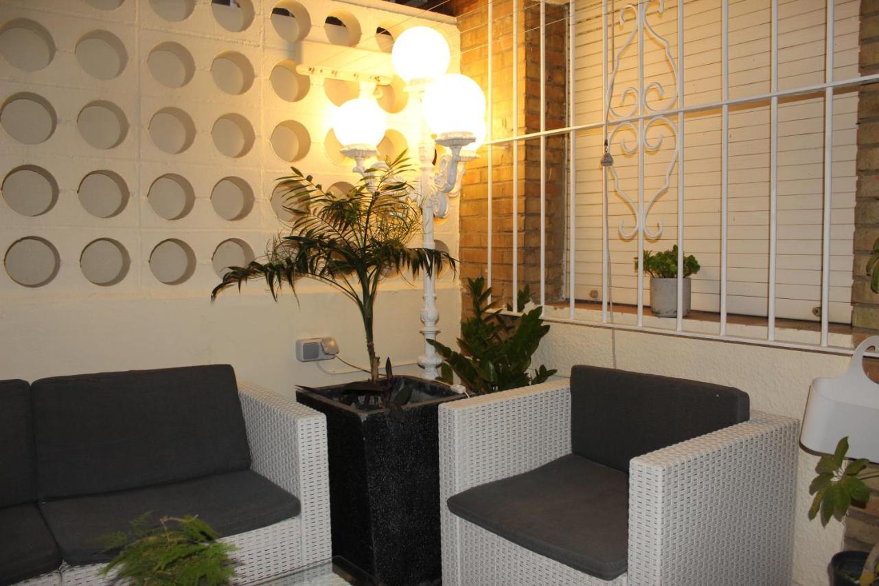Apartamento Jardin Cerca Del Centro Sevilla Exteriér fotografie